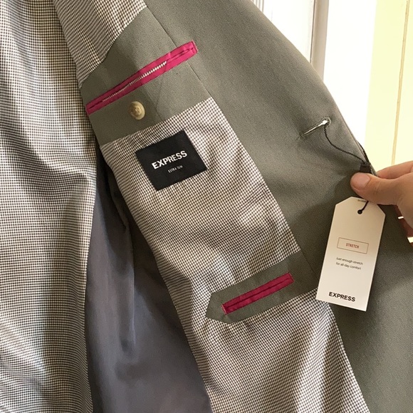 Express Blazer - Picture 2 of 4